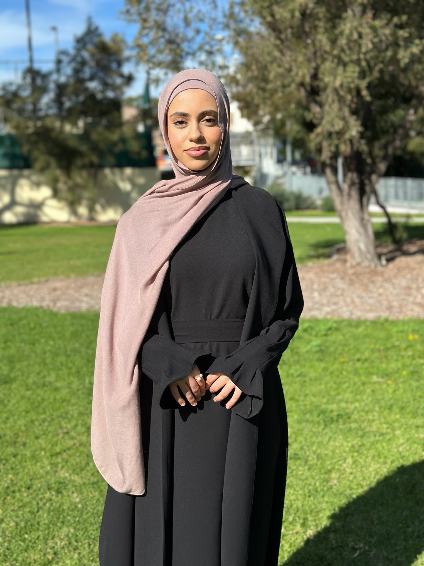 Abbey 2 Piece Set Black