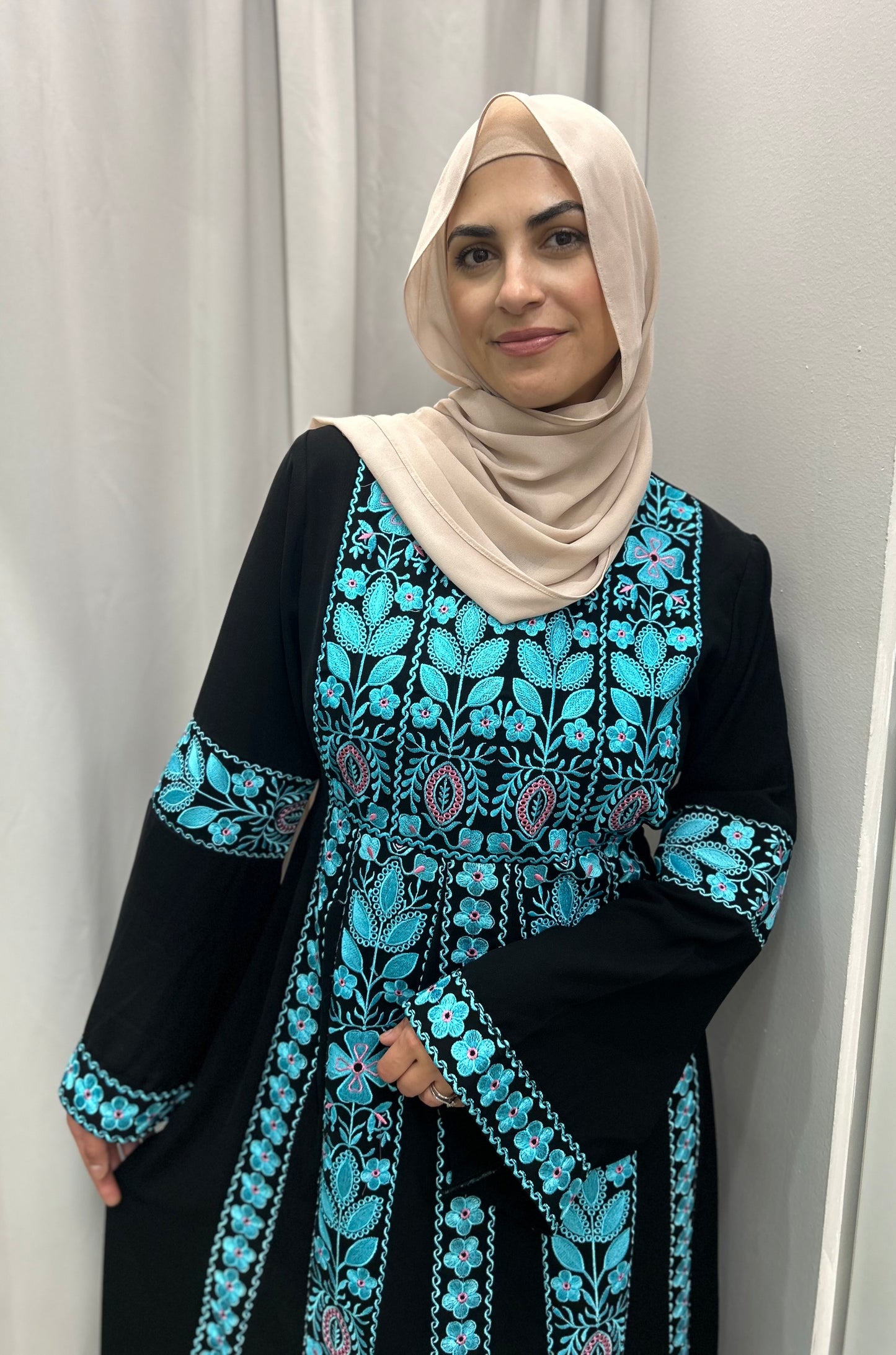 Palestinian Abaya with Belle Sleeve Blue