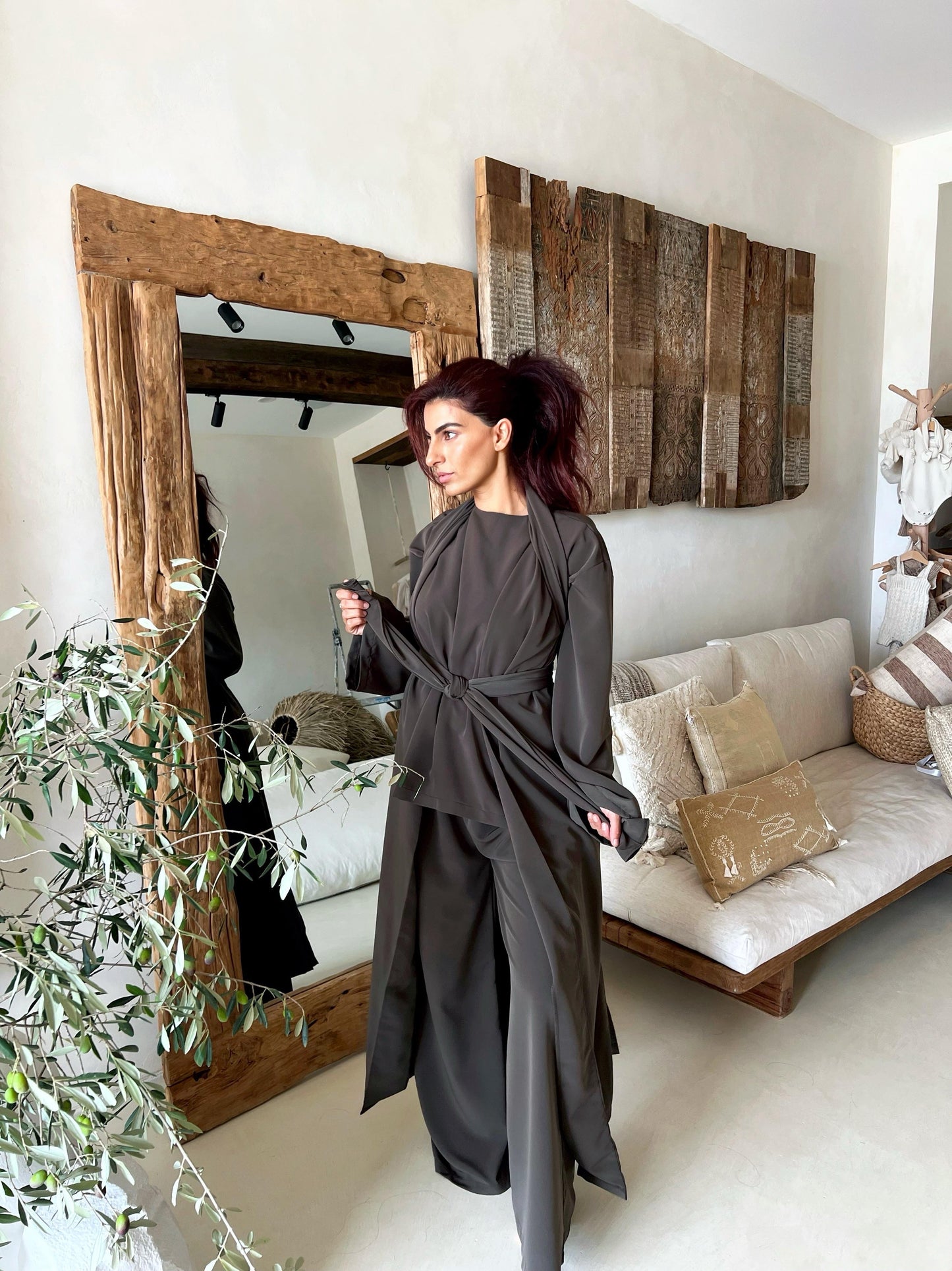 Hayat 4 piece set with scarf